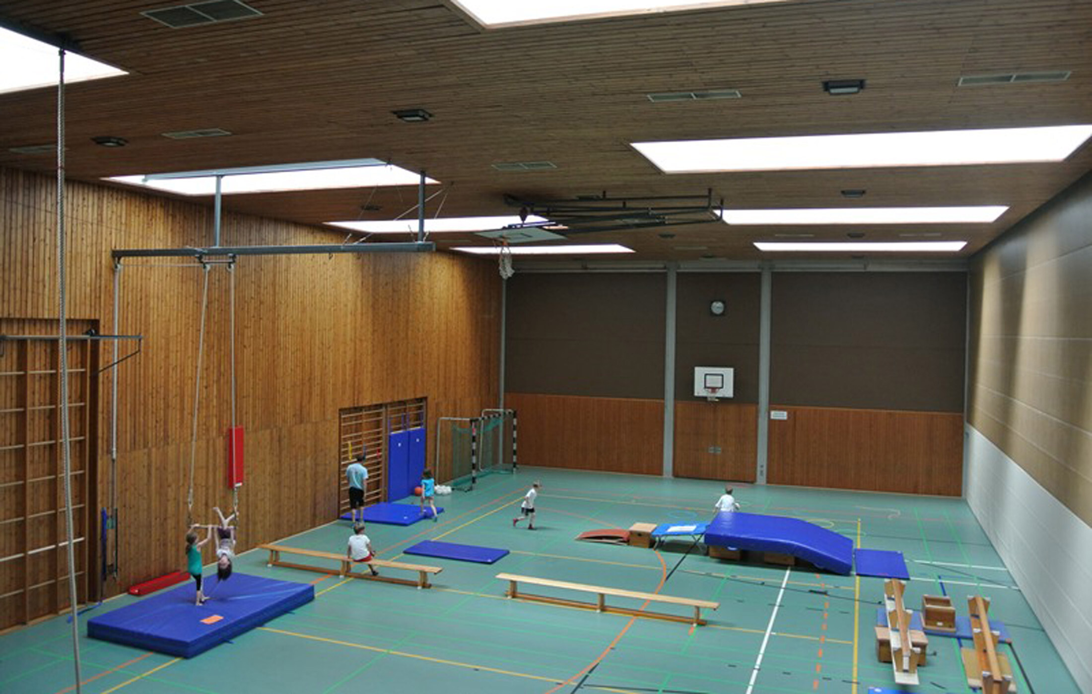 Analysieren-Immobilienportfoliomanagement-Immobilienkonzept-Stadt-Albstadt-Sporthalle-GerÑte
